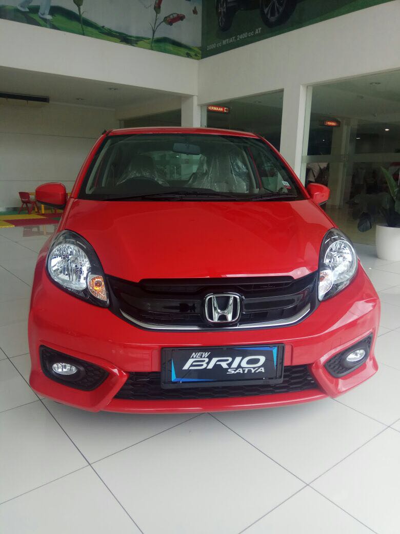 Jenis Mobil Honda Brio 