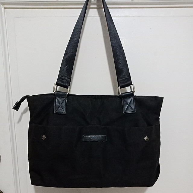 Girbaud discount shoulder bag