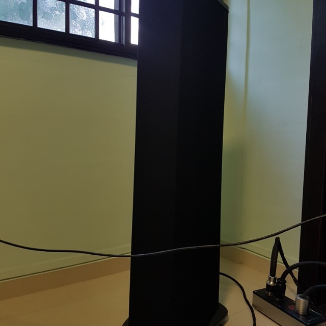 goldenear triton five