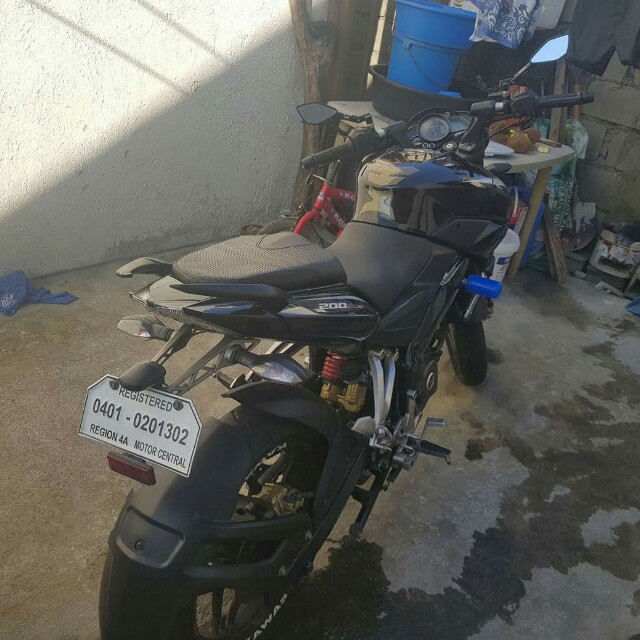 Kawasaki Rouser Ns200 Like Gixxer Yamaha Sz Fz Tfx Honda Cbr Euro Rks Rusi Racal Sniper Mx Suzuki Raider Mio Motorbikes On Carousell