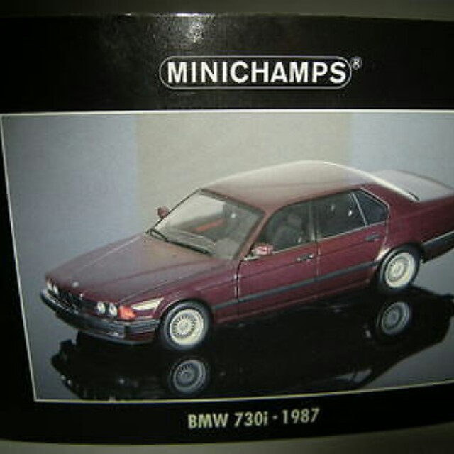 BMW 730i 1987 Minichamps 1/18 - Rouge - Neuve En Boîte - Collection