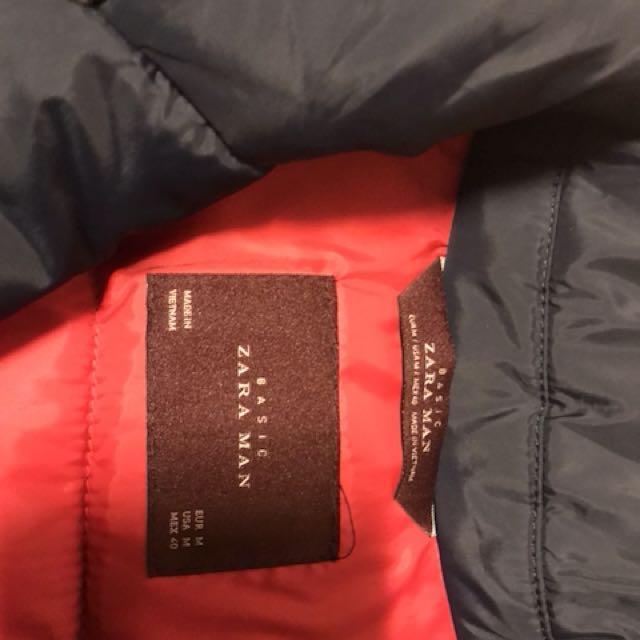 Winter Jacket (Category: Hoodies) located in Singapore. Submitted by mybizian (Listing ID 147513178, Image 3). Description: .