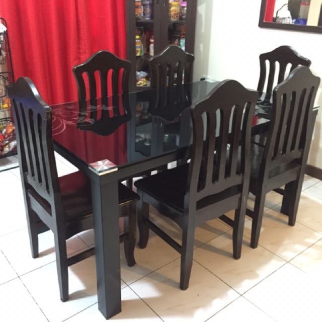 Dining table (Category: Tables & Sets) located in Las Pinas. Submitted by joy12c (Listing ID 154465310, Image 3). Description: Dining table for sale 6 seater Pick up @ bf resort las pinas.