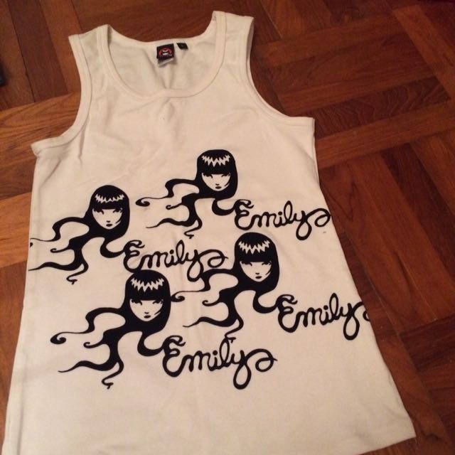 Emily Strange Women S Fashion Tops Blouses On Carousell