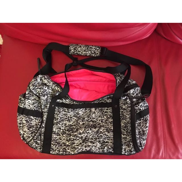 fast track duffel bags