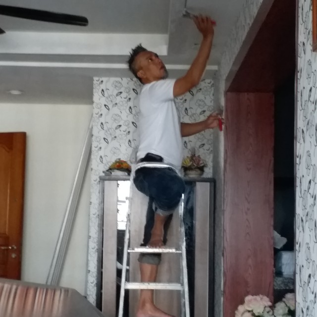 Ongoing cornice project (Category: Other Home Decor) located in Singapore. Submitted by zaiaries07 (Listing ID 154991968, Image 1). Description: Pm for any enquiry.