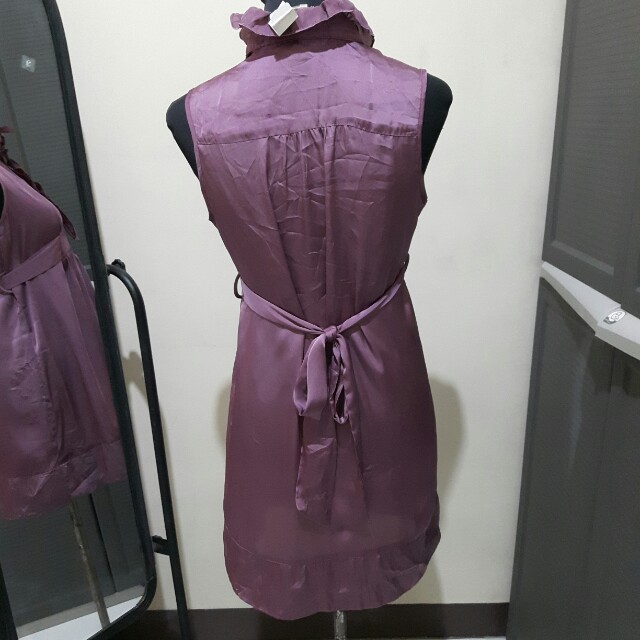 Poetry satin dress (Category: Dresses) located in Quezon City. Submitted by simplycarmen (Listing ID 155024943, Image 3). Description: Almost new condition May fit upto medium.