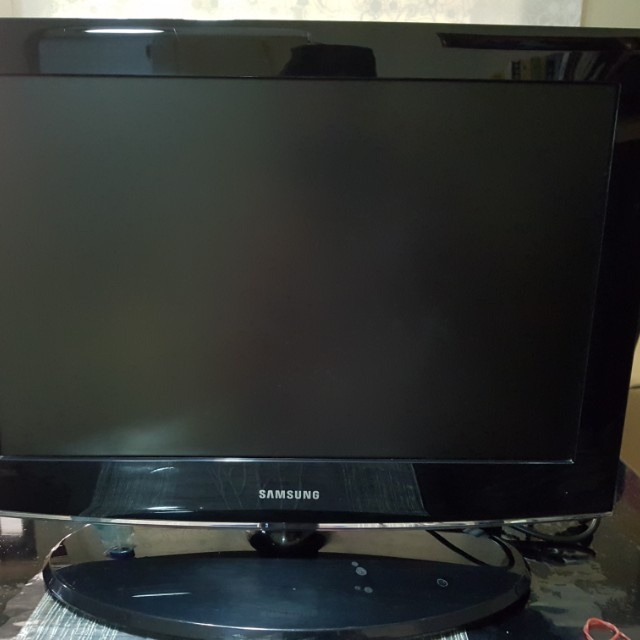 Samsung 22 inch tv monitor, Computers & Tech, Parts & Accessories, Monitor Screens on Carousell