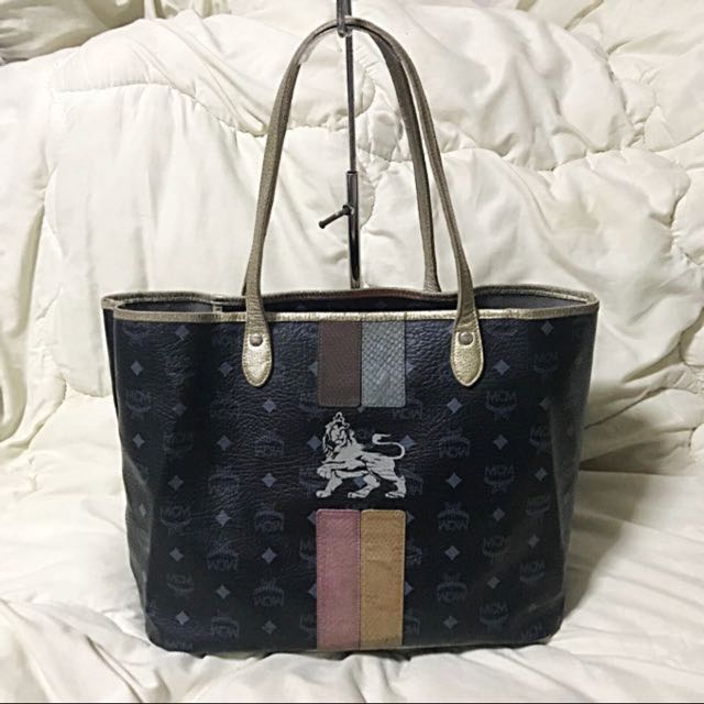 Mcm Monogram Visetos Logo Lion Liz Tote