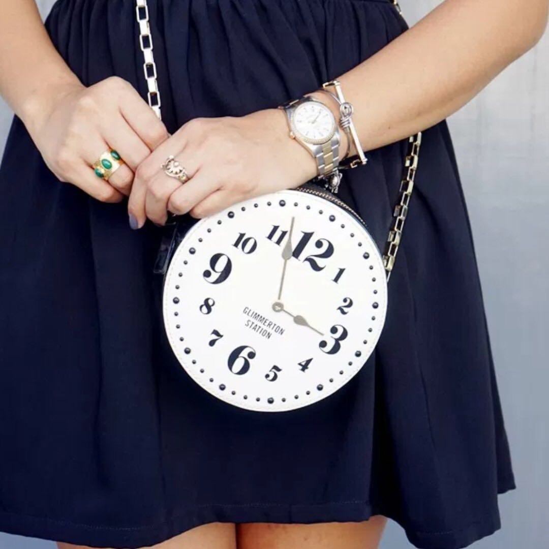 Kate spade clock purse hotsell