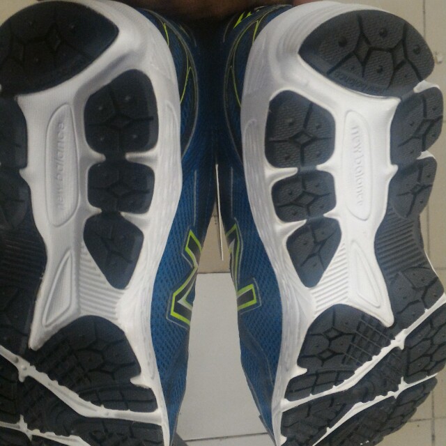 new balance vibrant pink