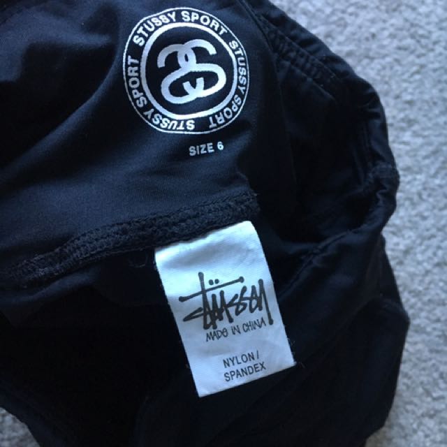 Stussy Mesh Panel Leggings (Category: Women's Clothes) located in Melbourne. Submitted by nattieclare (Listing ID 155119225, Image 3). Description: AU size 6, high waisted sports leggings with a tiny inside pocket at the waist. I’m a size 8, fits me well! Originally $100.