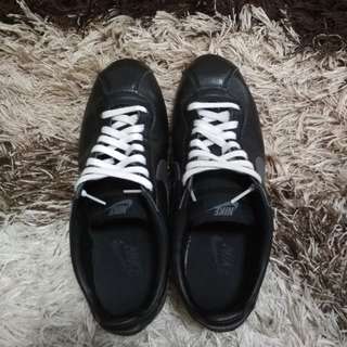 Nike Cortes Black