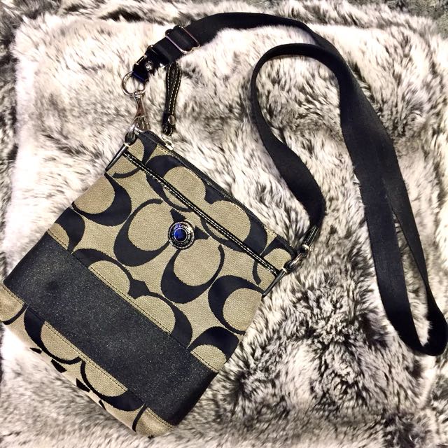 coach side satchel