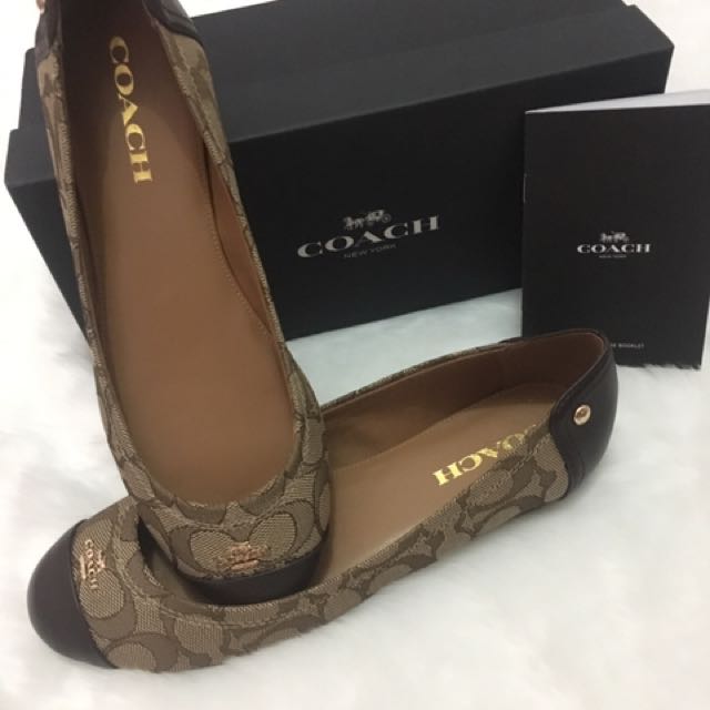 Coach discount signature shoes