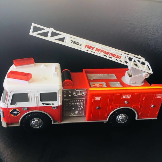 FunRise Tonka Fire Rescue Ladder Truck 06737 Hobbies Toys