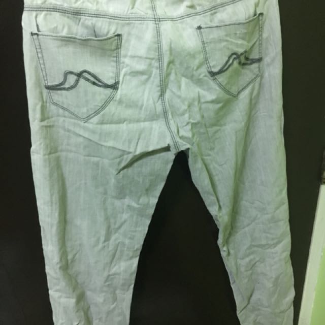 Herbench Pants 👖 (Category: Other Bottoms) located in Taguig. Submitted by therealtrid (Listing ID 155270415, Image 2). Description: Size 31 color gray pants Preloved but well loved. Rfs: too much stuff. Nakatago lang sa closet. .