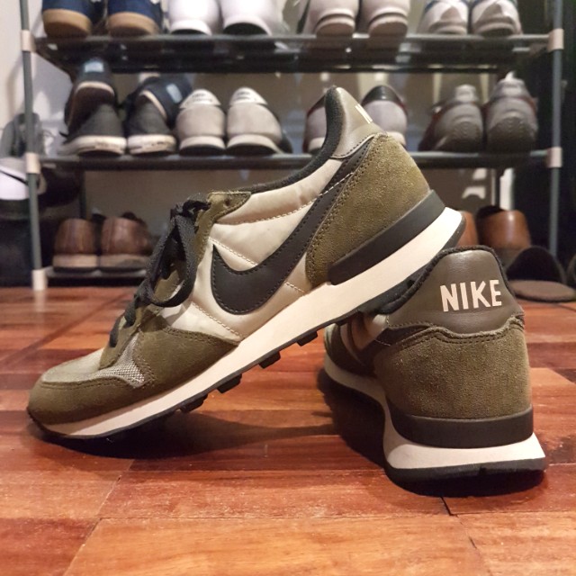 internationalist nike 39