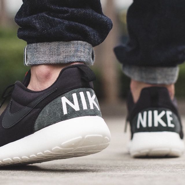 roshe one retro