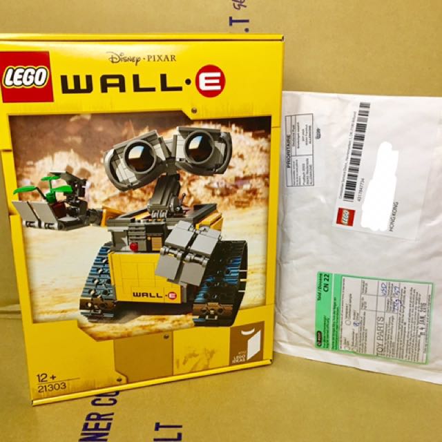 lego in wall