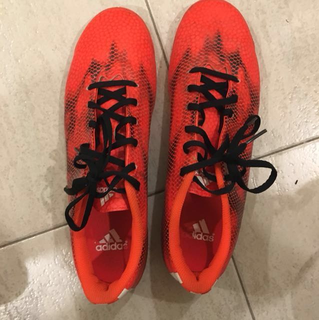 adidas predator woman