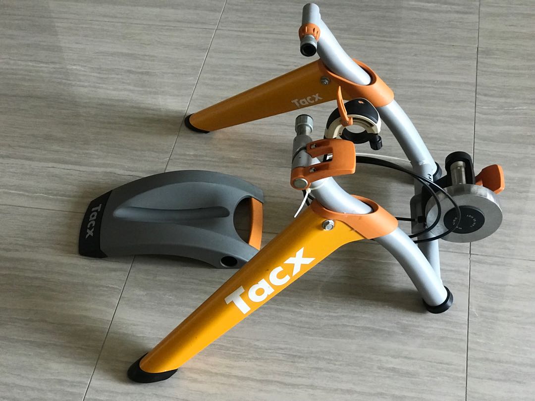knecht Schema Kwelling Bike Trainer TACX SATORI, Sports Equipment, Bicycles & Parts, Bicycles on  Carousell