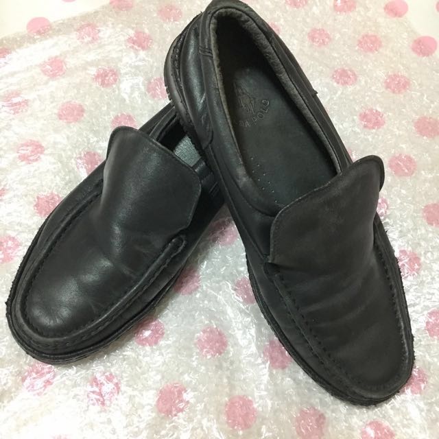 Mens black shoes size 8.5 Clearance