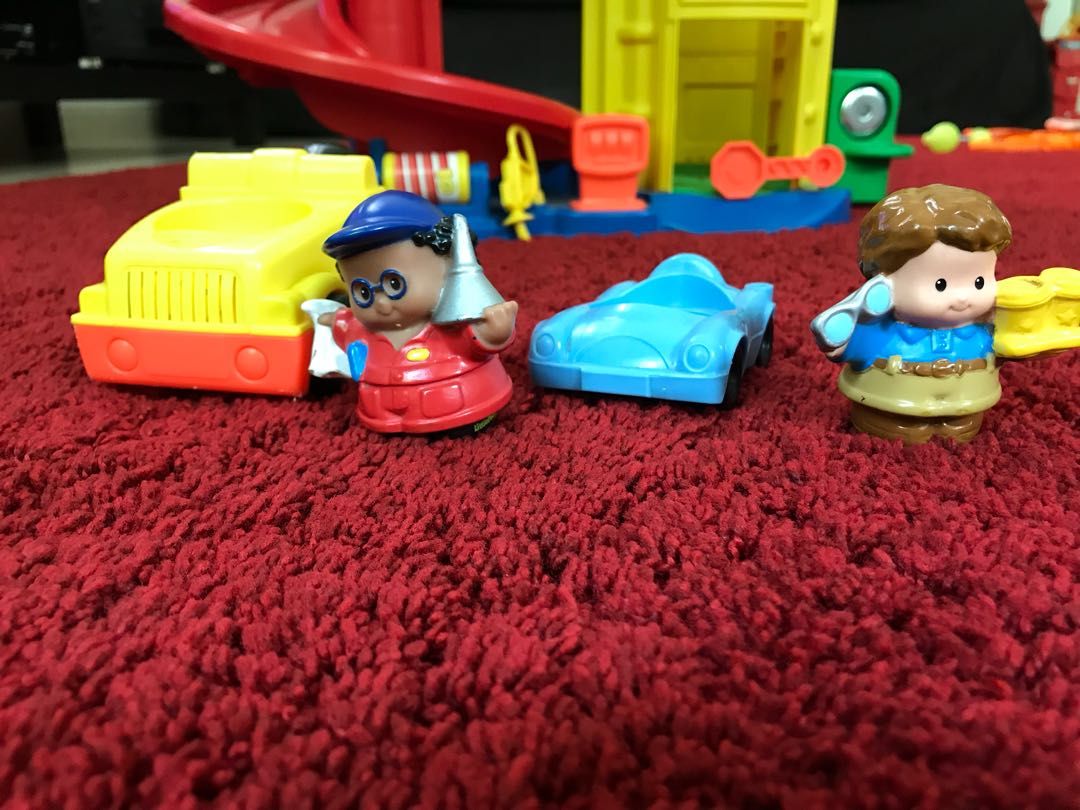 Fisher Price Garage Little People Racin Ramps Garage Babies