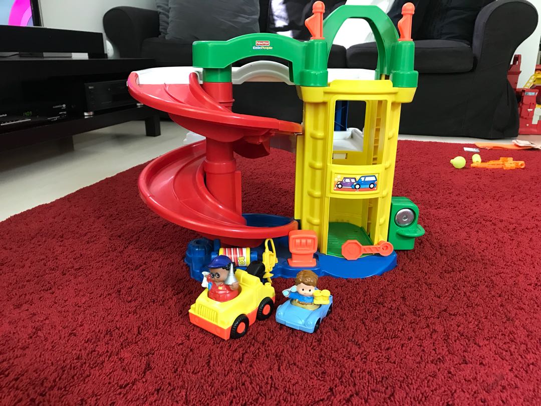 Fisher Price Garage Little People Racin Ramps Garage Babies