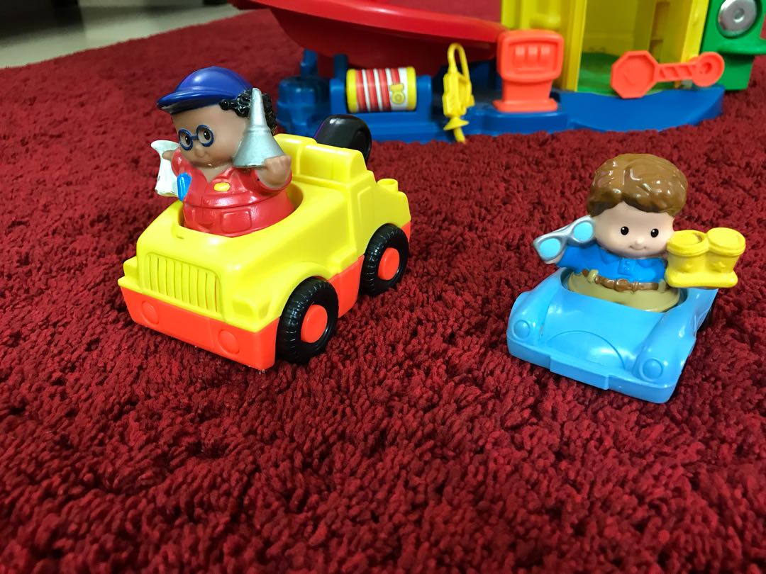 Fisher Price Garage Little People Racin Ramps Garage Babies