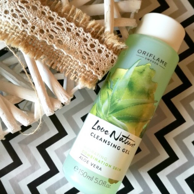 oriflame aloe vera cleanser