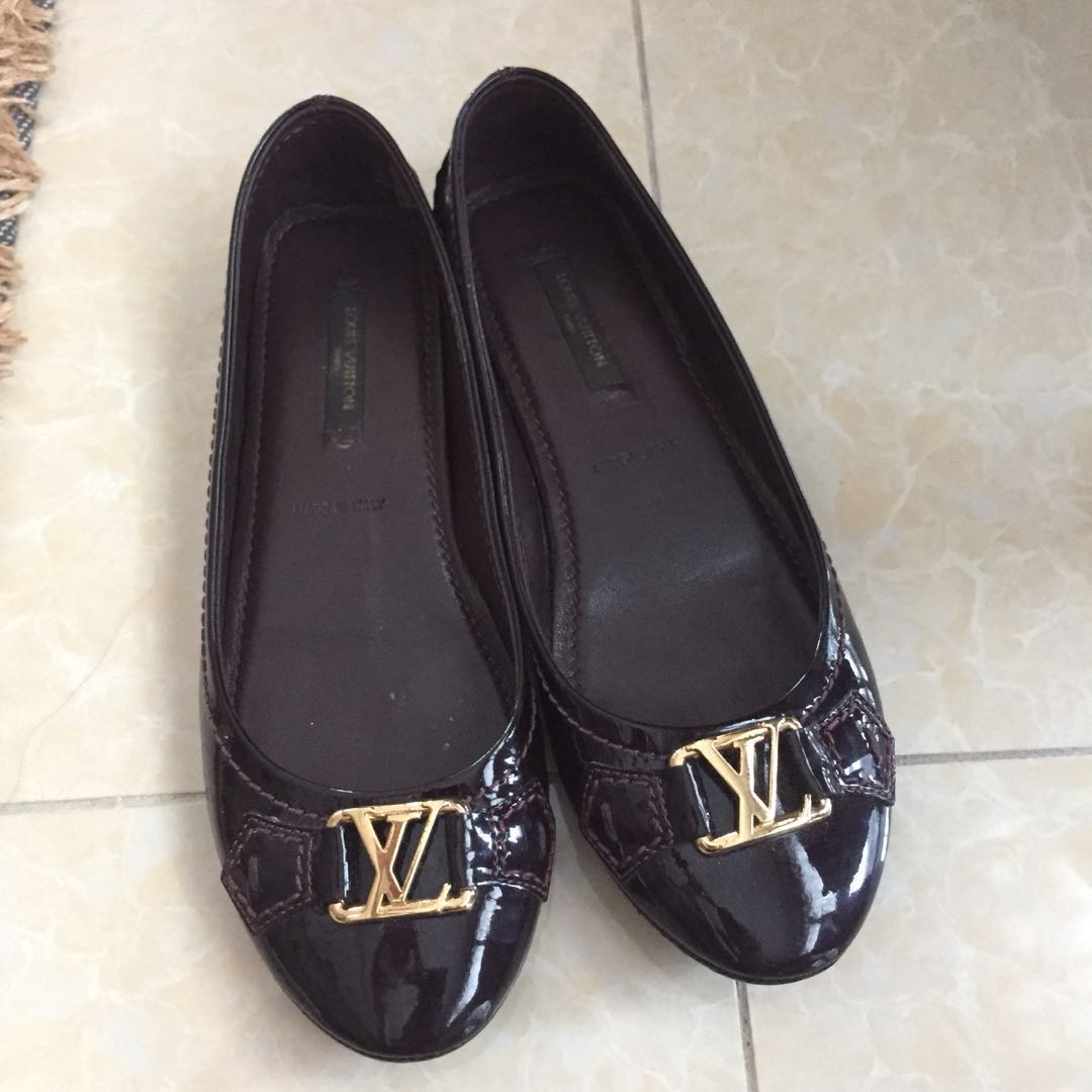lv flat shoes