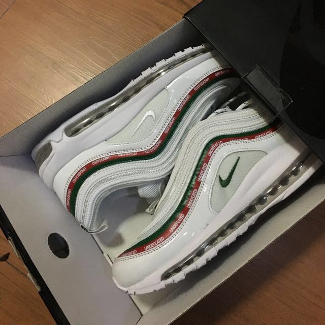 nike undefeated harga