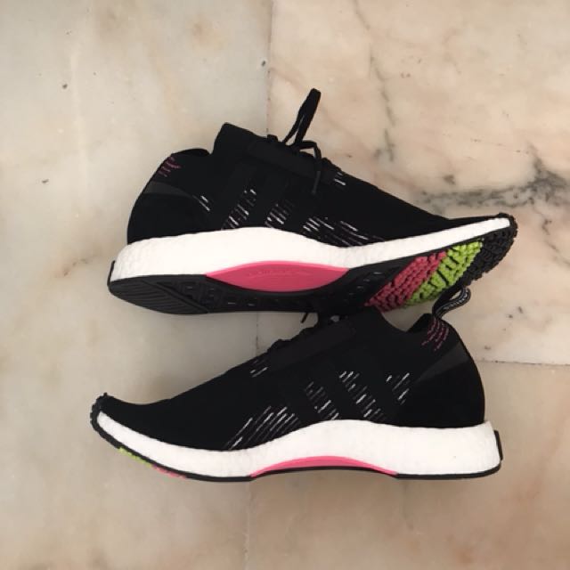 Adidas nmd racer primeknit online core black solar pink