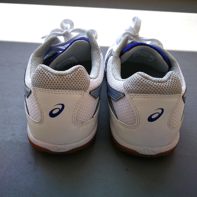 ASICS TABLE TENNIS SHOE Court Shoe HYPERBEAT SP 2 Women s Fashion Footwear Sneakers on Carousell