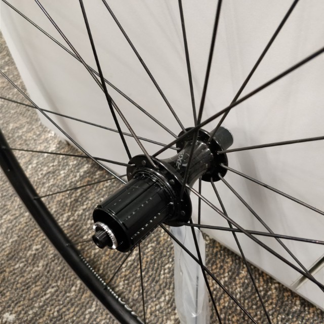 dt swiss r460 wheelset