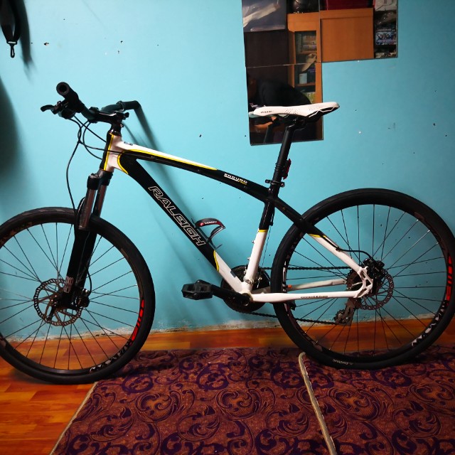 Raleigh enduro pro deals