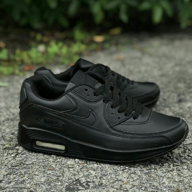 kasut nike air max hitam