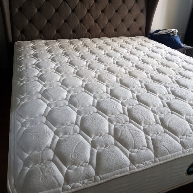 Simmons Backcare 4 Furniture Beds Mattresses On Carousell