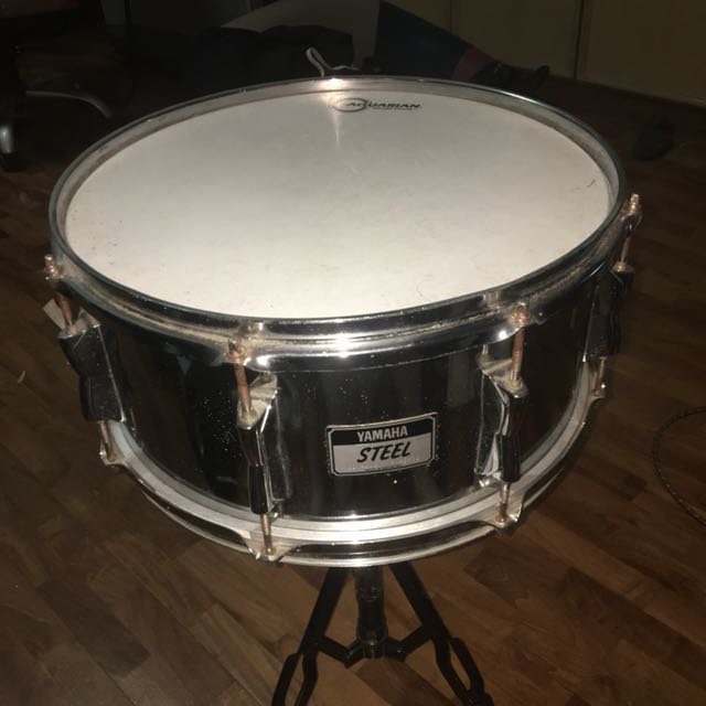 Yamaha Steel Snare Drum (Aquarian Drumheads), Hobbies & Toys, Music