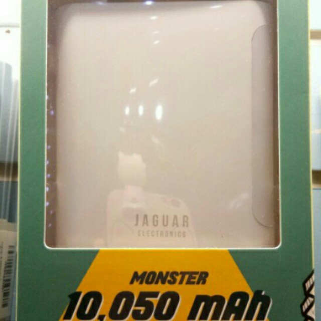 Authentic Jaguar Powerbank (10500mah (Category: Android Others) located in Manila. Submitted by allanstuff (Listing ID 155706872, Image 1). Description: #list4sbcard #iwantsbtumbler.
