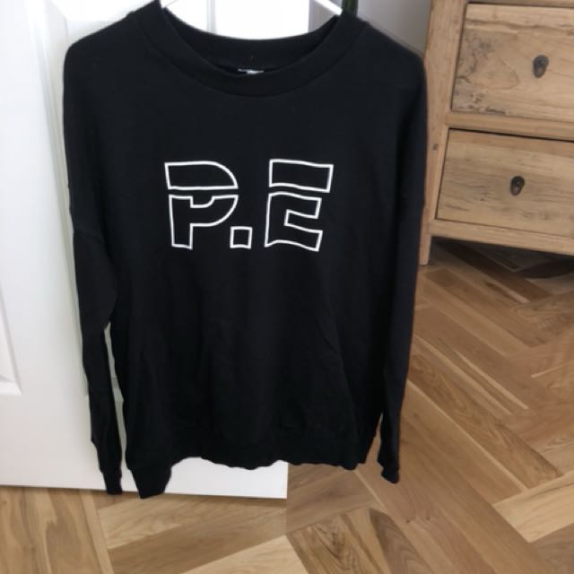 black pe jumper