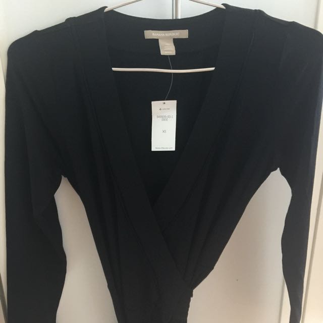 banana republic black wrap dress