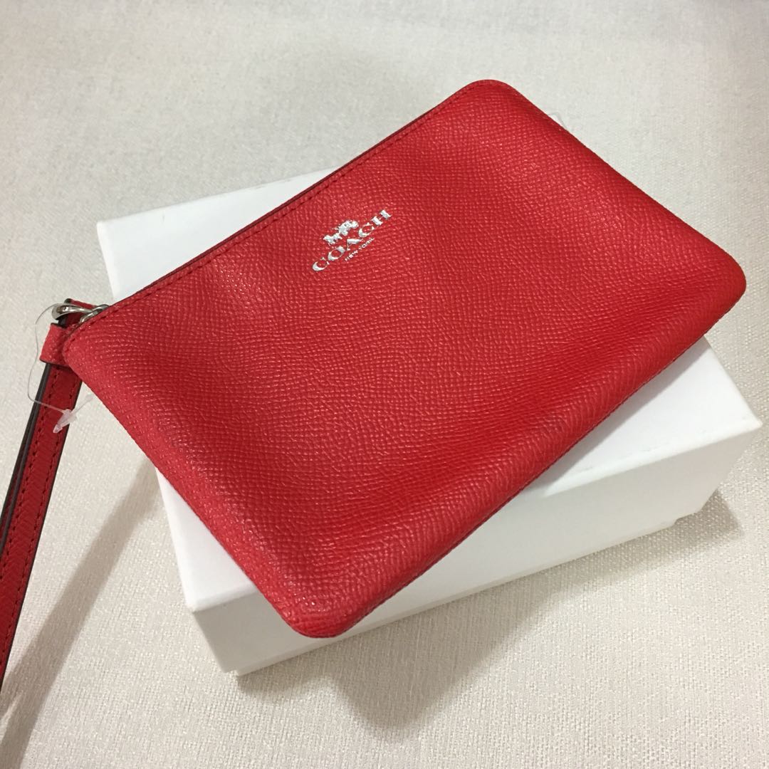 Coach Pouch, Women's Fashion, Bags & Wallets, Purses & Pouches on Carousell
