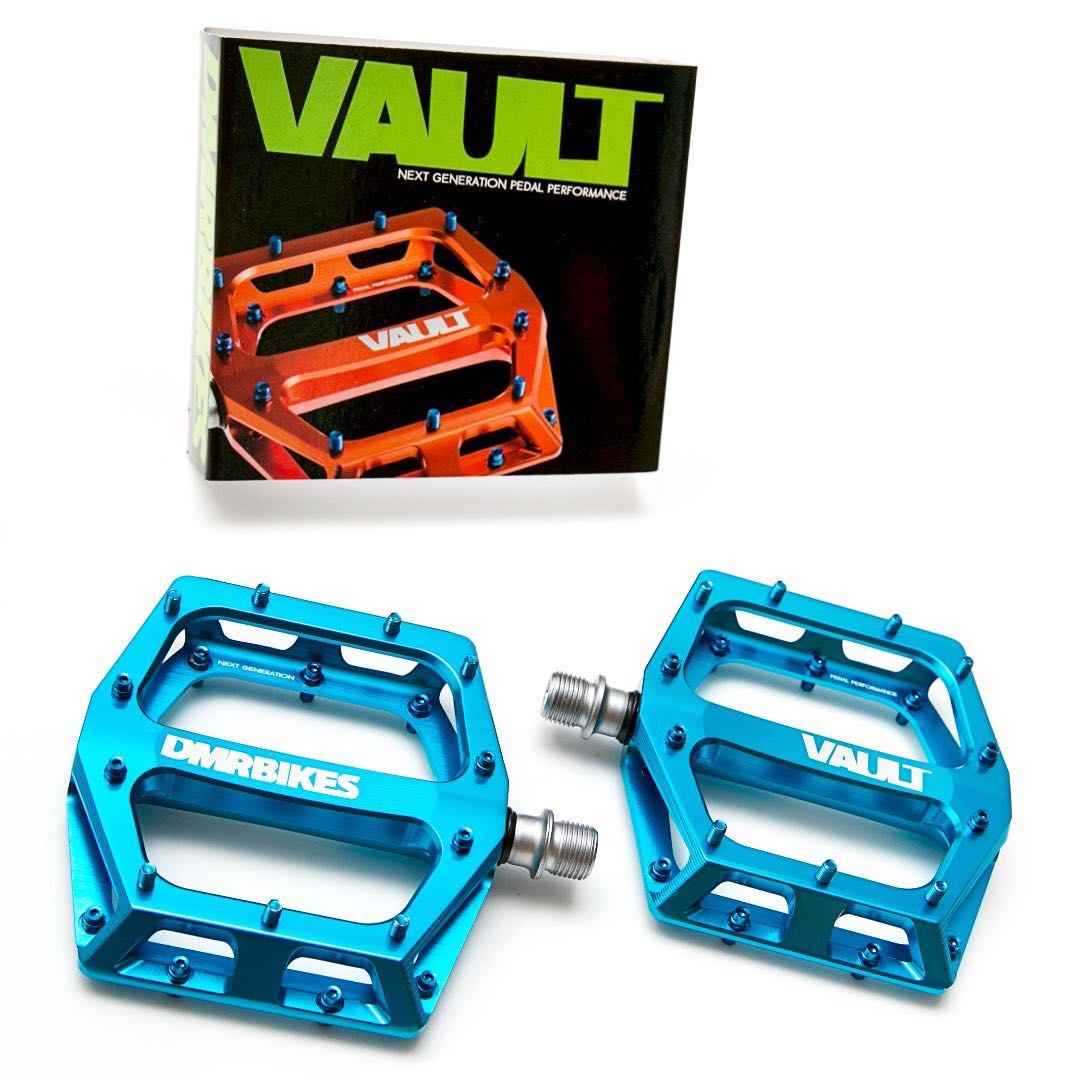 dmr vault blue