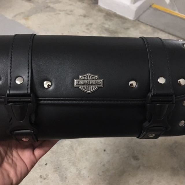 swing arm tool bag