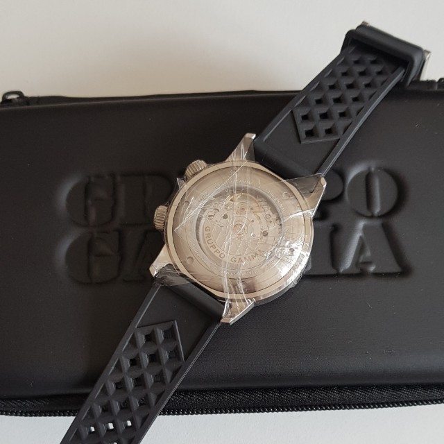 Gruppo Gamma Chrononaut C-01R Watch, Mobile Phones & Gadgets, Wearables ...