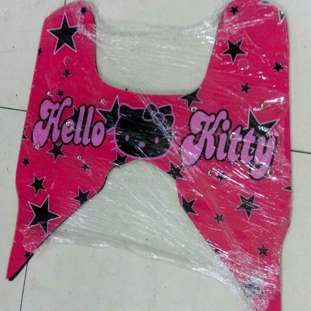 Hello Kitty Matting for Yamaha Sporty & Mio i125, Motorbikes on Carousell