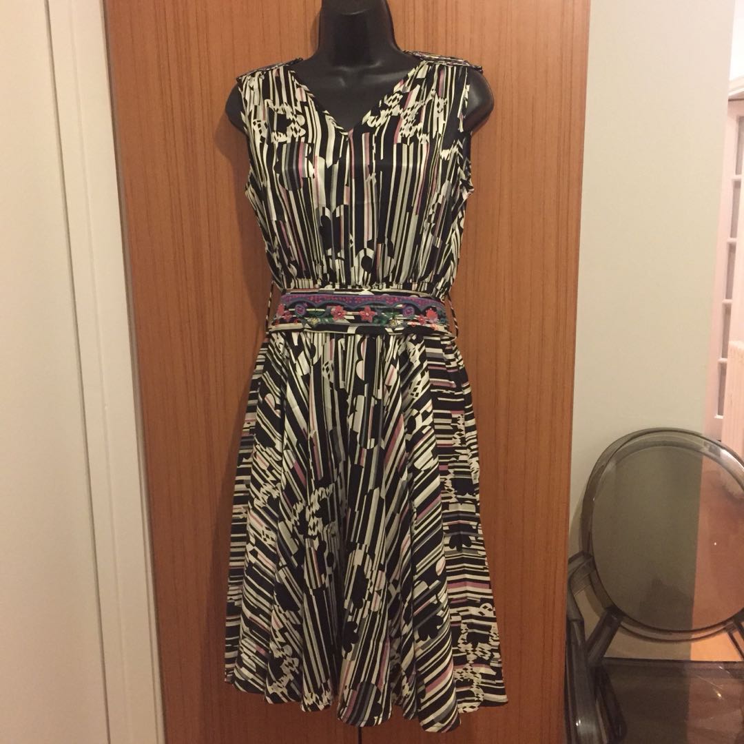 Laura Lees Label Printed Silk Dress Size Uk 10 Pretty Belted On