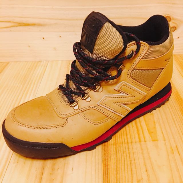 New balance 710 orange outlet